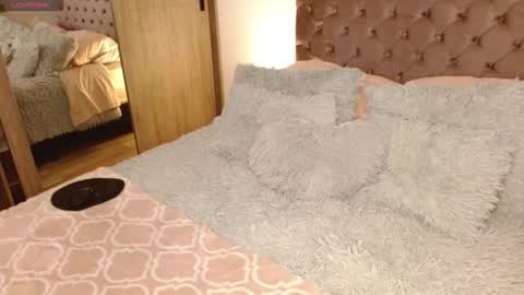 VALENTINA Luna  online show from March 2025 11:53:01 PM