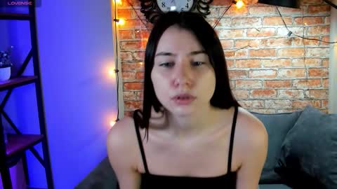 Im Marine online show from November 2025 09:24:01 AM