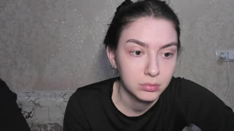 Snapshot of muuur_love chatting on May 2026 09:45:01 PM cute couple online show from May 2026 09:45:01 PM
