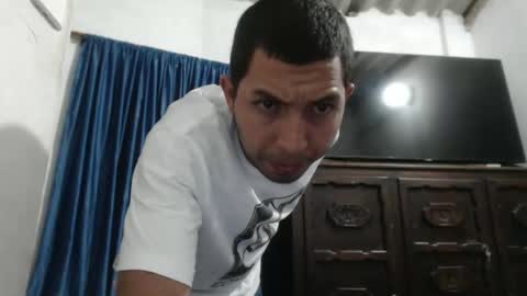 Snapshot of muyganoso24 chatting on November 2025 02:10:02 AM muyganoso24 online show from November 2025 02:10:02 AM