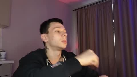 1x1 online show from October 2025 11:44:02 AM