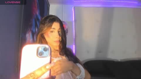 Snapshot of mxli_divine_ chatting on June 2026 03:05:01 PM mxli_divine_ online show from June 2026 03:05:01 PM