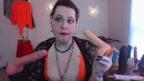 Mx Charlotte online show from January 2026 07:48:01 PM