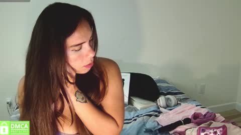 Snapshot of my420couple chatting on November 2025 03:07:01 AM miss beauty coming 96 2300 online show from November 2025 03:07:01 AM