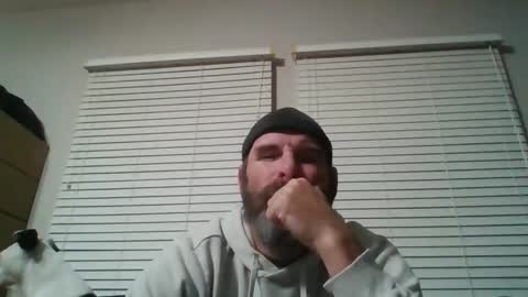 Snapshot of my_little_vienna_sausage chatting on October 2025 12:11:01 AM vienna online show from October 2025 12:11:01 AM