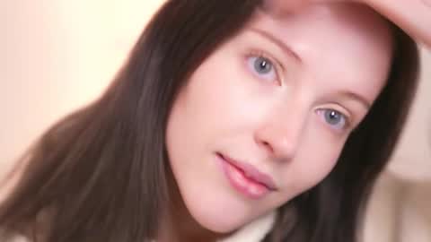 STELLA  Im here today online show from October 2025 06:52:02 PM