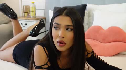 MyaMuse online show from October 2025 09:54:01 AM