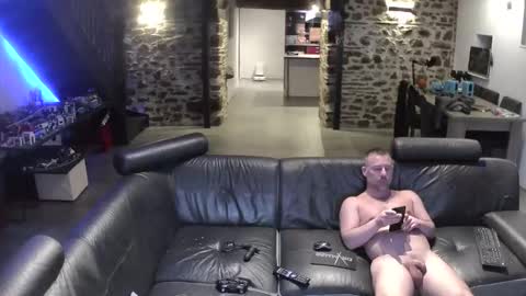 Snapshot of myckadow chatting on March 2026 06:43:01 PM AlexSynopsis online show from March 2026 06:43:01 PM