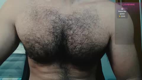 Snapshot of myhairymacho chatting on November 2025 02:30:02 PM Juan  OF  myhairymacho online show from November 2025 02:30:02 PM
