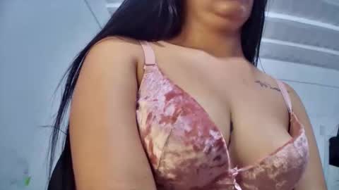 Snapshot of myhoney_hot chatting on September 2025 02:44:02 AM myhoney_hot online show from September 2025 02:44:02 AM