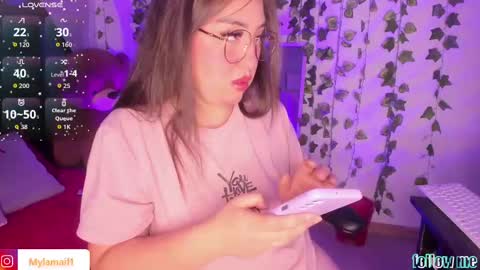 Myla  online show from September 2025 11:43:01 AM