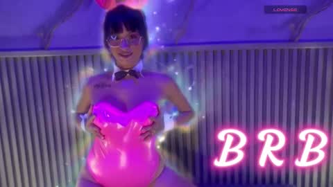 Kathe online show from October 2025 11:22:02 AM