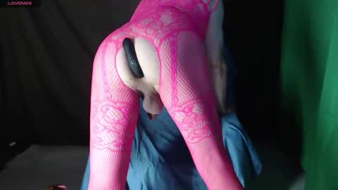 Snapshot of myshell420 chatting on November 2025 08:07:01 AM myshell420 online show from November 2025 08:07:01 AM