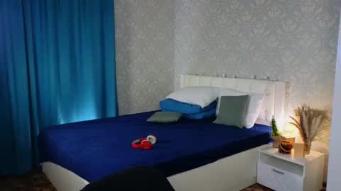 Snapshot of myshkek chatting on February 2025 07:05:01 AM Mickey online show from February 2025 07:05:01 AM