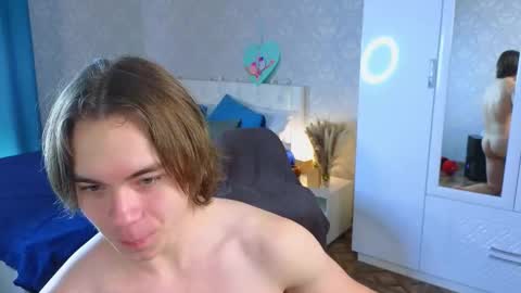 Snapshot of myshkek chatting on March 2025 05:59:02 AM Mickey online show from March 2025 05:59:02 AM