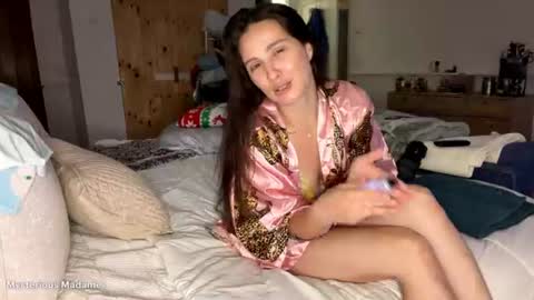 mysteriousmadam_ online show from July 2026 04:34:01 PM