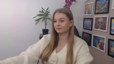 Erica online show from January 2025 11:56:02 AM