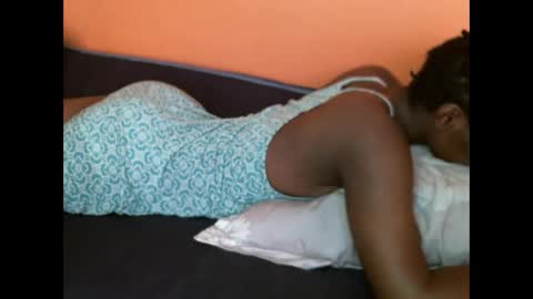 Snapshot of mystic_linna chatting on January 2025 01:02:02 PM mystic_linna online show from January 2025 01:02:02 PM