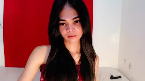 Krestine online show from October 2025 07:03:01 PM