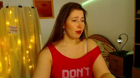 Snapshot of mystydew chatting on April 2026 11:45:02 AM MystyDew online show from April 2026 11:45:02 AM