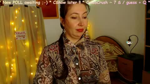 Snapshot of mystydew chatting on May 2026 12:32:02 PM MystyDew online show from May 2026 12:32:02 PM