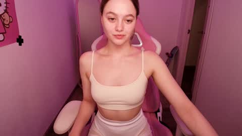 Eva  online show from January 2025 06:46:01 PM