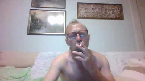 Snapshot of nachtigall25 chatting on September 2025 11:15:02 PM nachtigall25 online show from September 2025 11:15:02 PM