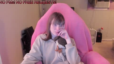 Snapshot of nacmar chatting on December 2024 02:40:01 AM Natalie Marlo online show from December 2024 02:40:01 AM