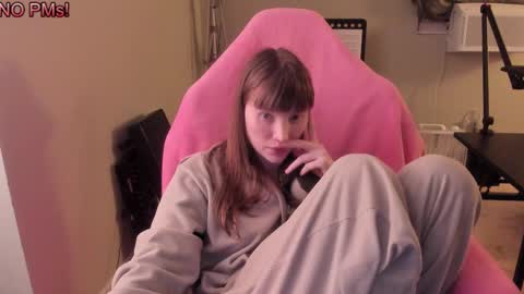 Snapshot of nacmar chatting on September 2025 06:07:01 AM Natalie Marlo online show from September 2025 06:07:01 AM