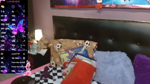 Snapshot of nadia_84 chatting on December 2024 03:25:01 AM nadia_84 online show from December 2024 03:25:01 AM