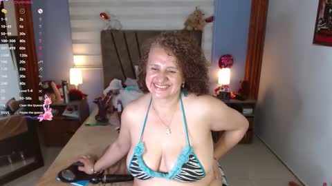 nadia_84 online show from February 2026 07:18:01 PM