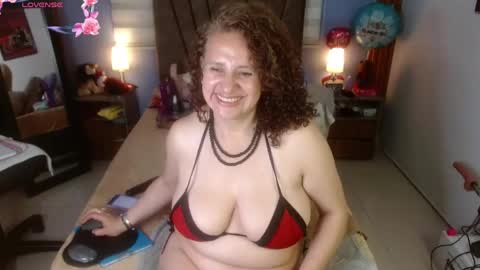 Snapshot of nadia_84 chatting on May 2026 07:30:02 PM nadia_84 online show from May 2026 07:30:02 PM