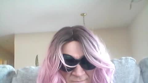 nadia_crivello online show from December 2025 08:02:02 PM