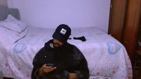 Snapshot of naduu__xx chatting on February 2025 11:47:01 PM naduu__xx online show from February 2025 11:47:01 PM