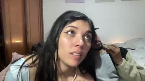 Snapshot of naduu__xx chatting on February 2025 03:12:02 AM naduu__xx online show from February 2025 03:12:02 AM