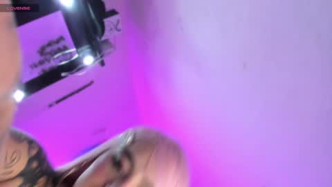 Snapshot of naenia_demonty_ chatting on January 2025 05:53:01 AM Naenia     online show from January 2025 05:53:01 AM