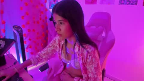 Nahara Soler online show from November 2025 03:02:01 PM