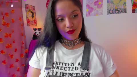 Snapshot of naharasoler chatting on May 2026 10:06:01 PM Nahara Soler online show from May 2026 10:06:01 PM