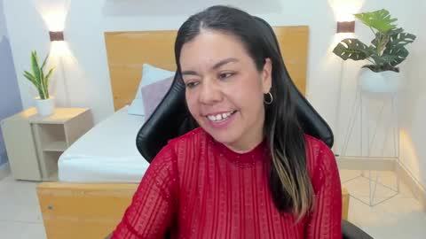 N A H I A online show from February 2025 06:01:02 AM