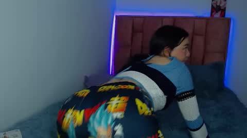 nahia cute     only   online show from November 2025 06:52:02 PM