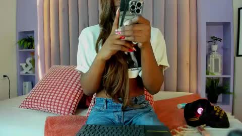  VICTORIA  online show from February 2026 07:21:01 PM