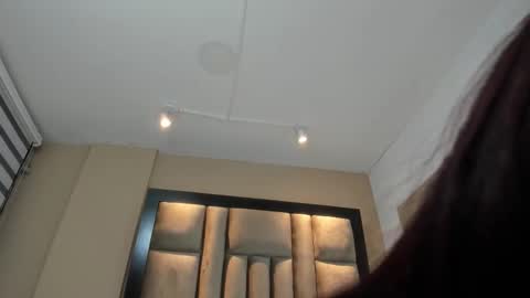 nahommy_harperr online show from January 2026 11:48:02 AM