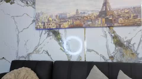 nahomy_smith23_aws online show from November 2025 09:36:01 PM