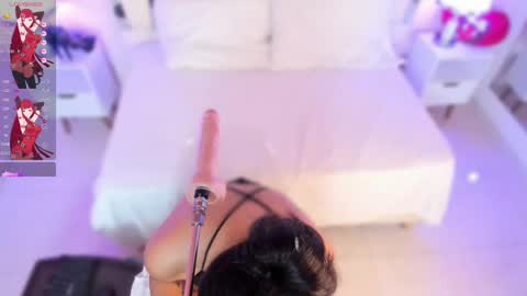 Nahomy Roberts online show from March 2025 12:22:01 PM