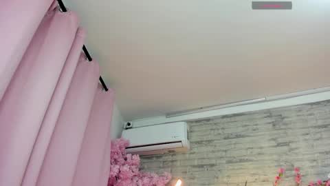 naiawhisper online show from February 2026 12:04:02 PM