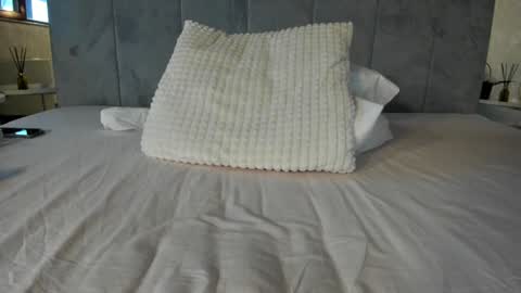 Naila online show from February 2025 06:02:02 AM