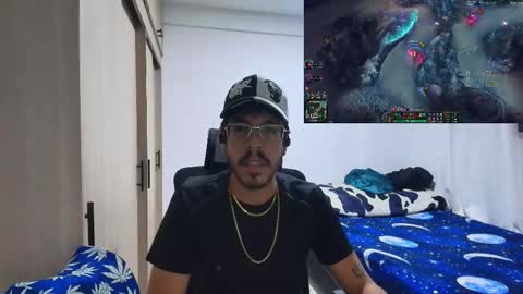 Snapshot of naitsihrc chatting on November 2025 06:50:01 AM Nait online show from November 2025 06:50:01 AM