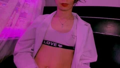 NAJI  online show from October 2025 08:31:01 PM