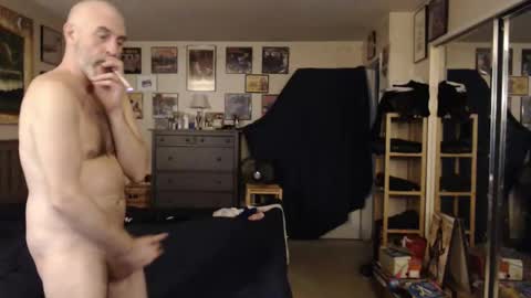 Snapshot of nakedmonkey chatting on January 2025 01:56:01 AM nakedmonkey online show from January 2025 01:56:01 AM