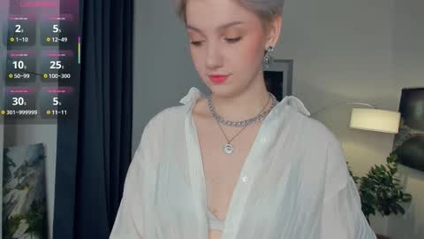 Snapshot of nakishacroshaw chatting on November 2025 12:49:01 PM Kate online show from November 2025 12:49:01 PM